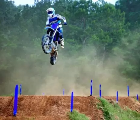 Yamaha YZ450F Motocorss Motorcycle having awesome jump