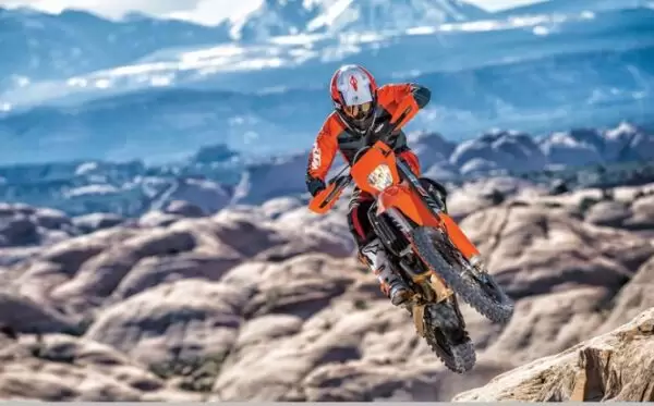 KTM 450 EXC enduro off road motorcycle off road driving view