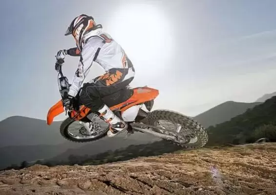 ktm 125 SX off road sports motorcycle extreme driving experience