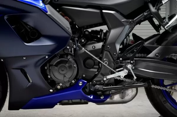 yamaha yzr7 sports motorcycle engine close view