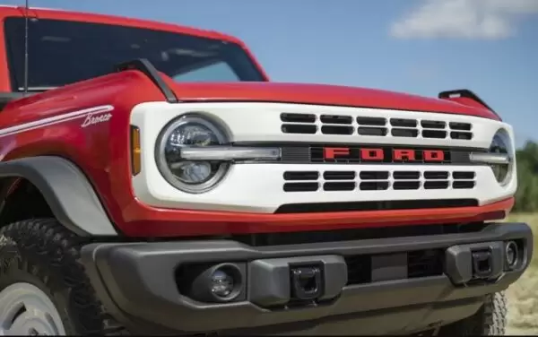 Ford Bronco SUV 6th generation front close view