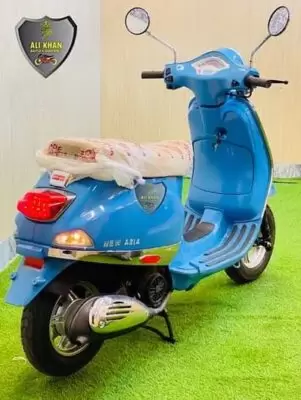 New Asia Ramza scooter 100cc blue color side and rear view