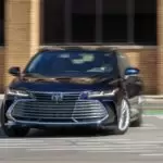 Toyota Avalon Hybrid Sedan 5th generation feature image