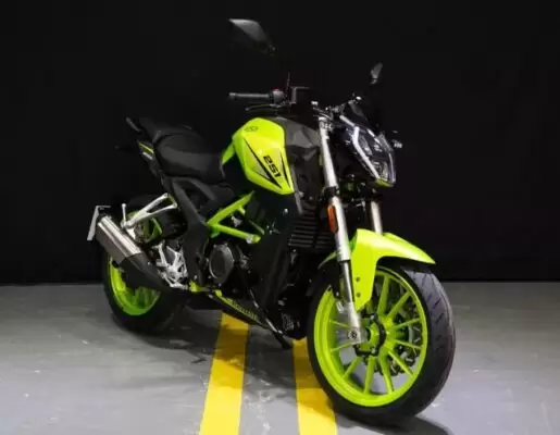 Benelli 251S Sports Motorcycle nice look in greeen