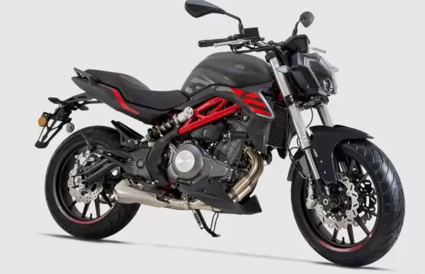 Benelli 302S Sports Motorcycle awesome design look