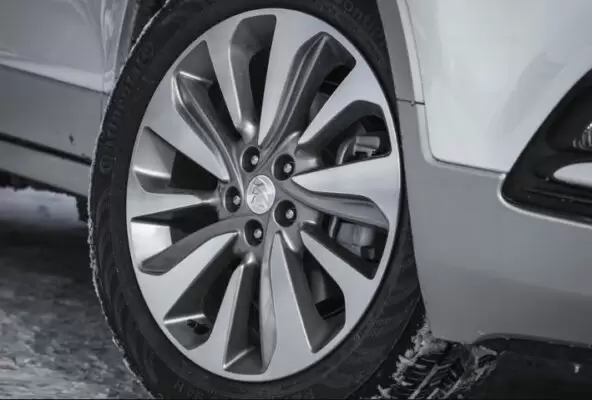 Buick Encore suv 2nd generation wheel design