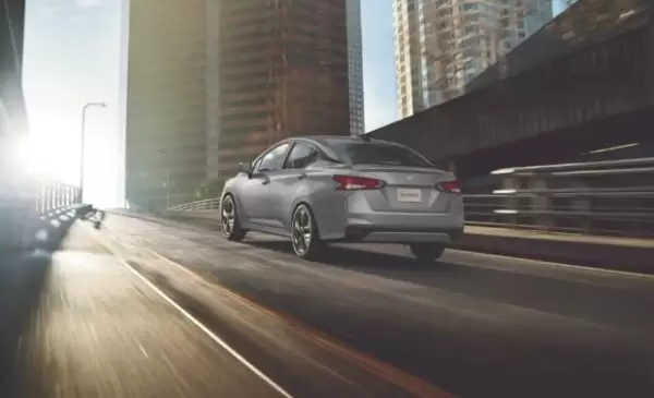 Nissan Sunny Sedan Refreshed rear view