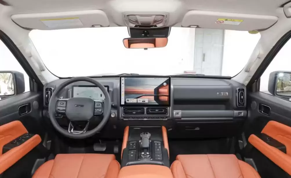 Haval Unveils Second Generation Diesel H9 SUV interior view